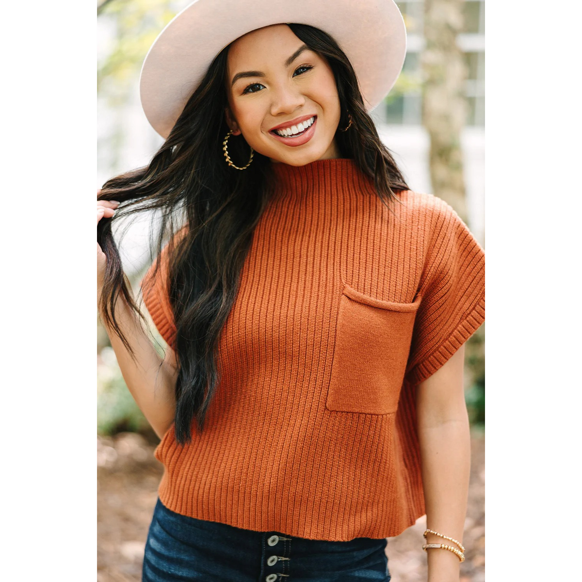 Ollie - Patch Pocket Ribbed Knit Short Sleeve Sweater