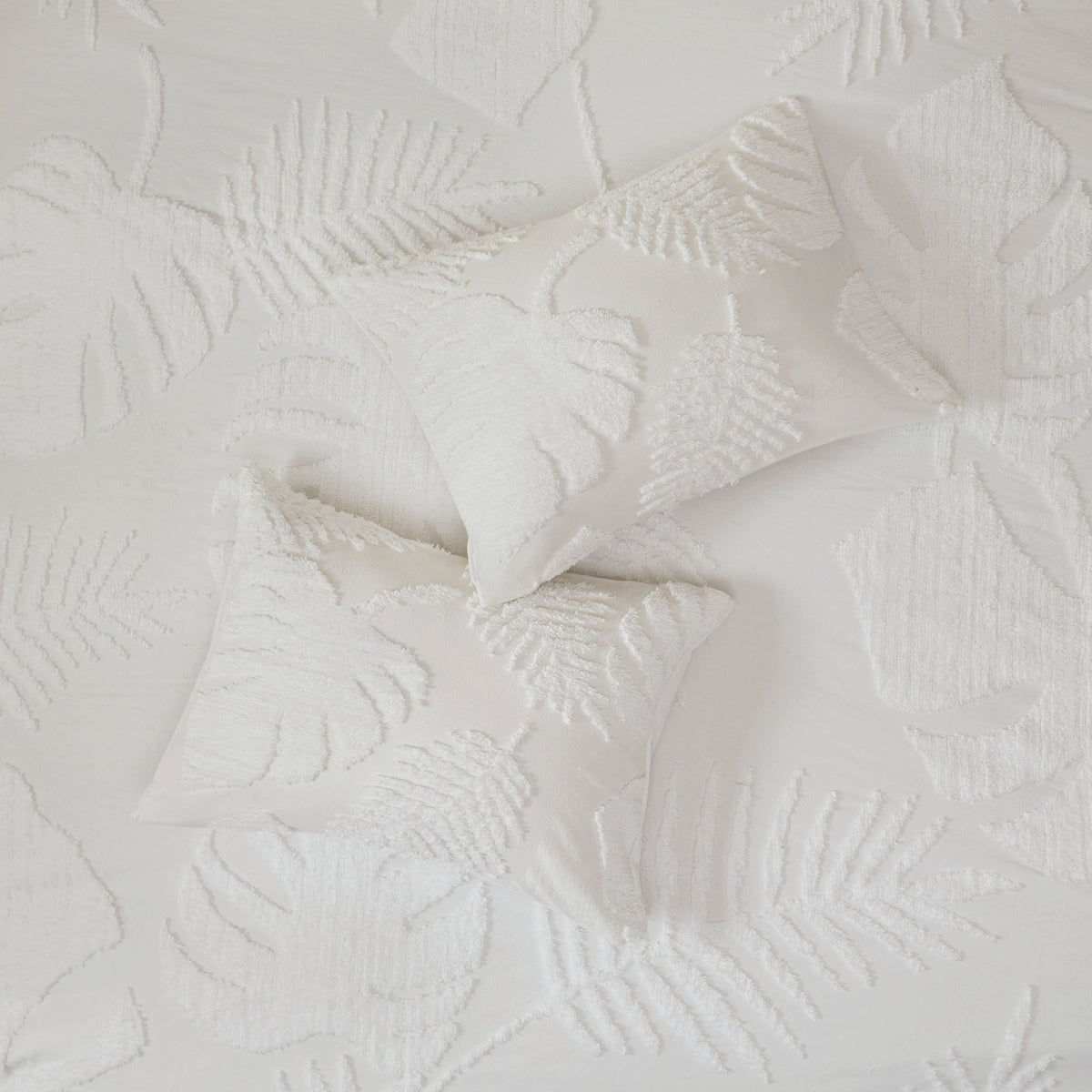 3 Piece Tufted Cotton Chenille Palm Comforter Set Off-White King/Cal King