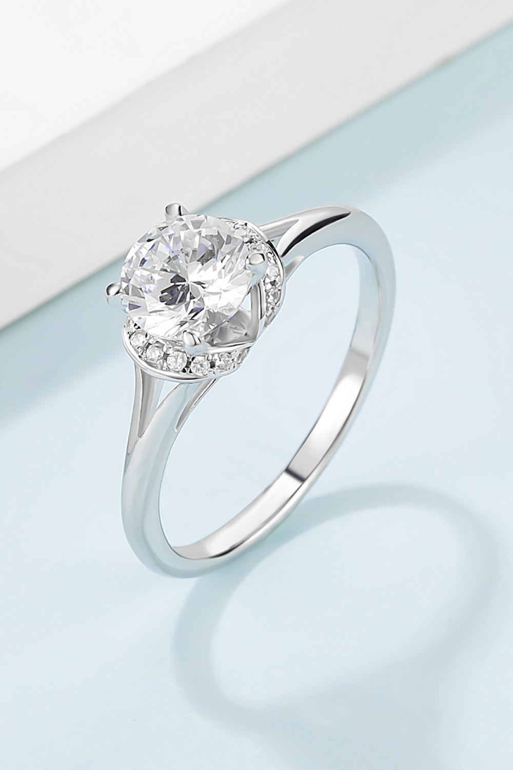 1 Carat Brilliant Round Cut Sparkala™ Platinum Over Pure Sterling Silver Split Shank Ring