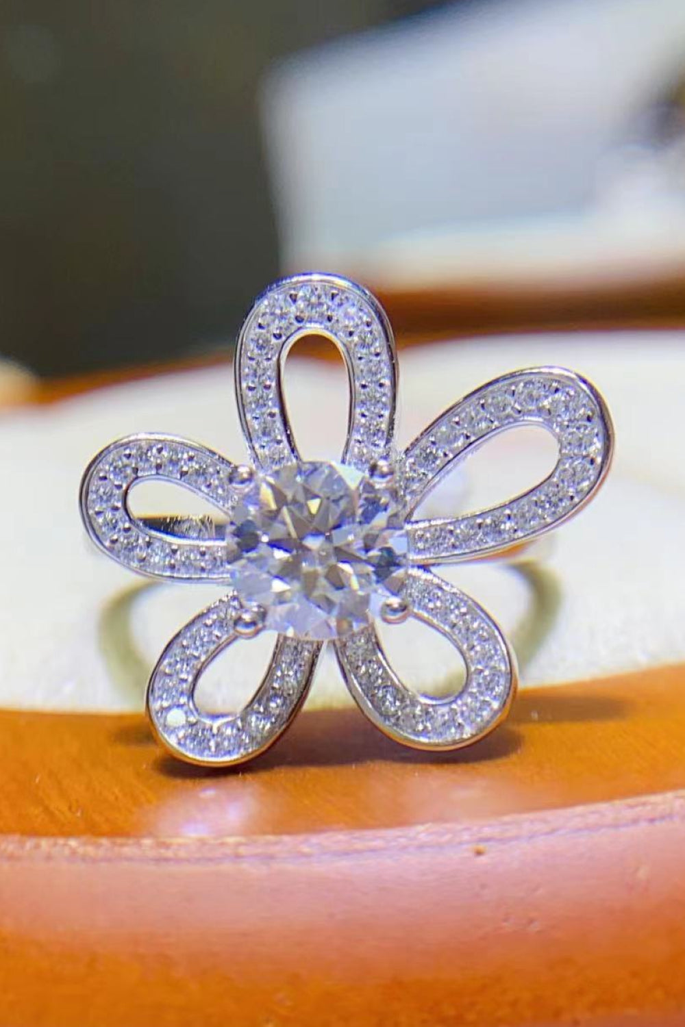 1 Carat Brilliant Round Cut Sparkala™ Flower-Shaped Open 925 sterling silver Ring