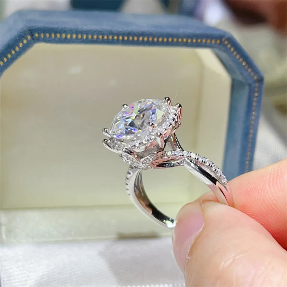 5 Carat Round Cut Sparkala™ Engagement Ring