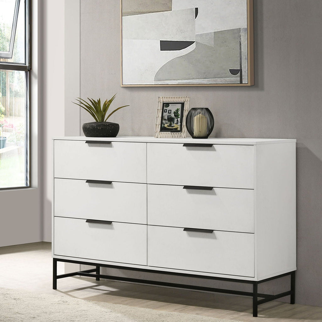 Taraval - 6 Drawer Bedroom Dresser - White