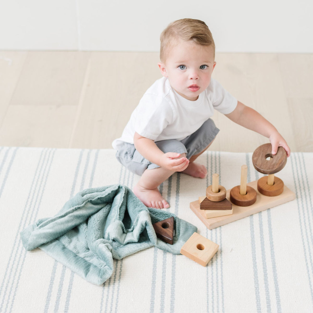 Lush Mini Blankets by Saranoni