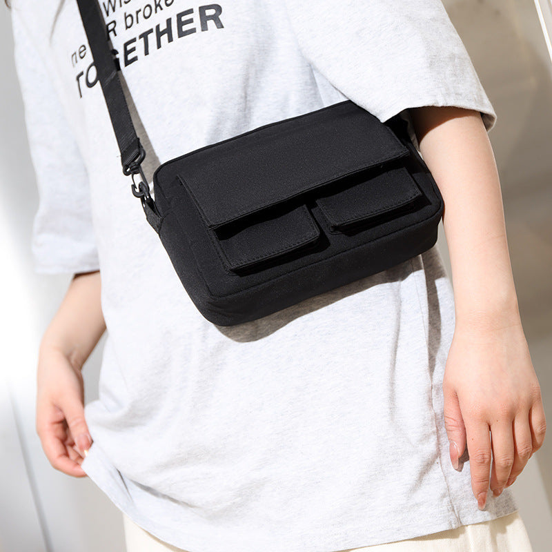 Men's Shoulder Bag Lightweight Nylon Cloth Bag Simple Student Travel Leisure Messenger Bag
