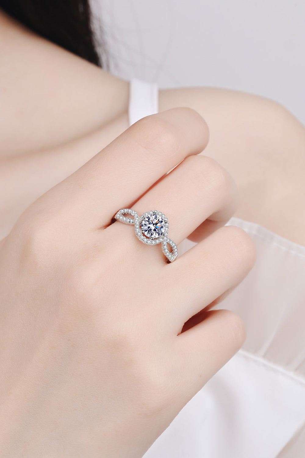 Feel The Joy Pure Sterling Silver Brilliant Round Cut Sparkala™ Ring