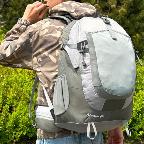 New Outdoor Large Capacity Backpack Mountaineering Unisex Hiking Cycling Travel