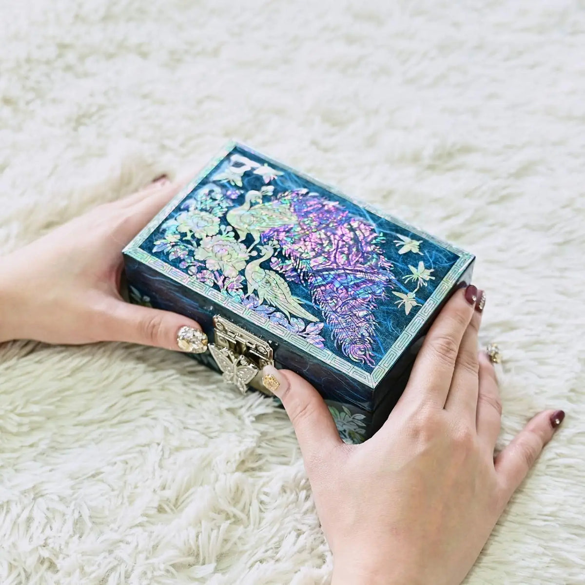 Mother of Pearl Jewelry Box with Peacock Design for Rings, Earrings, and Bracelets