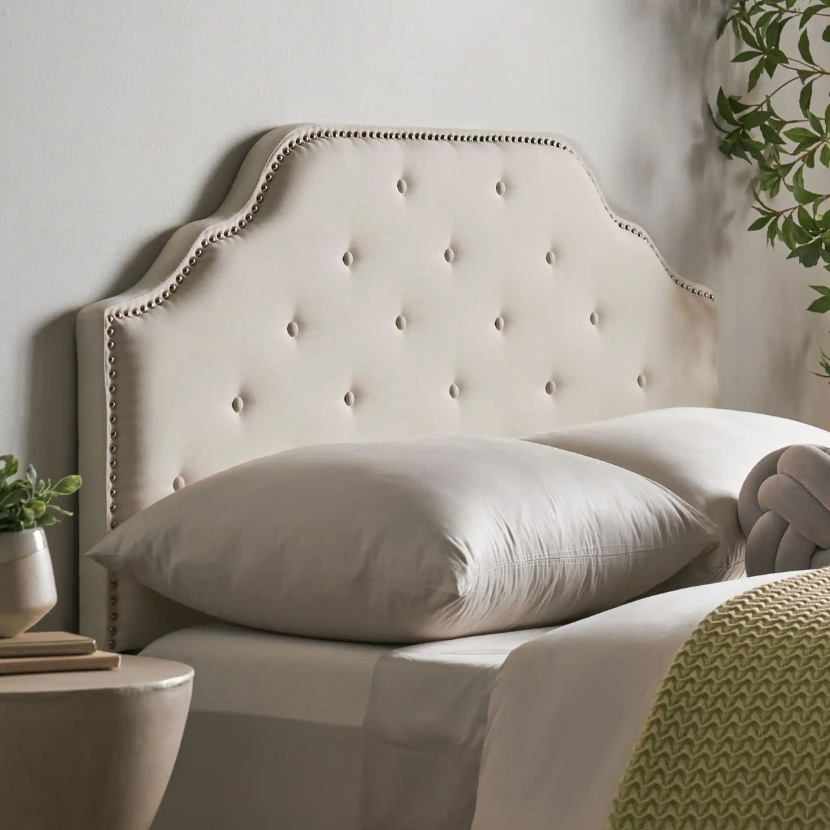 Charismatic Queen Size Headboard with Button Tufting and Nailhead Trim