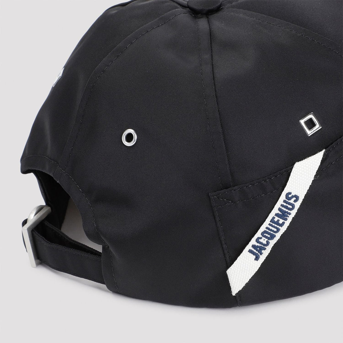 JACQUEMUS The Mini Oval Cap