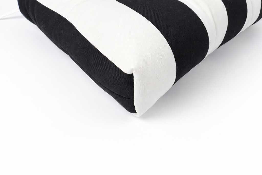 Outdoor Chair Cushions Set of 2 – Black and White Striped