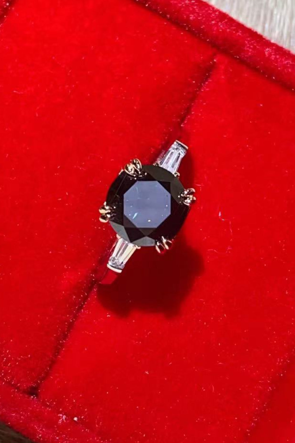 2 Carat Black Black Brilliant Round Cut Sparkala™ Platinum-Plated Ring