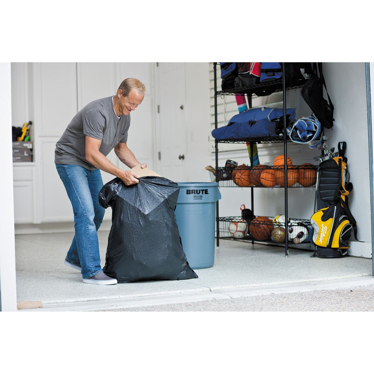 Glad ForceFlexPlus Drawstring Large Trash Bags, 30 gal, 1.05 mil, 30" x 32", Black, 70/Box