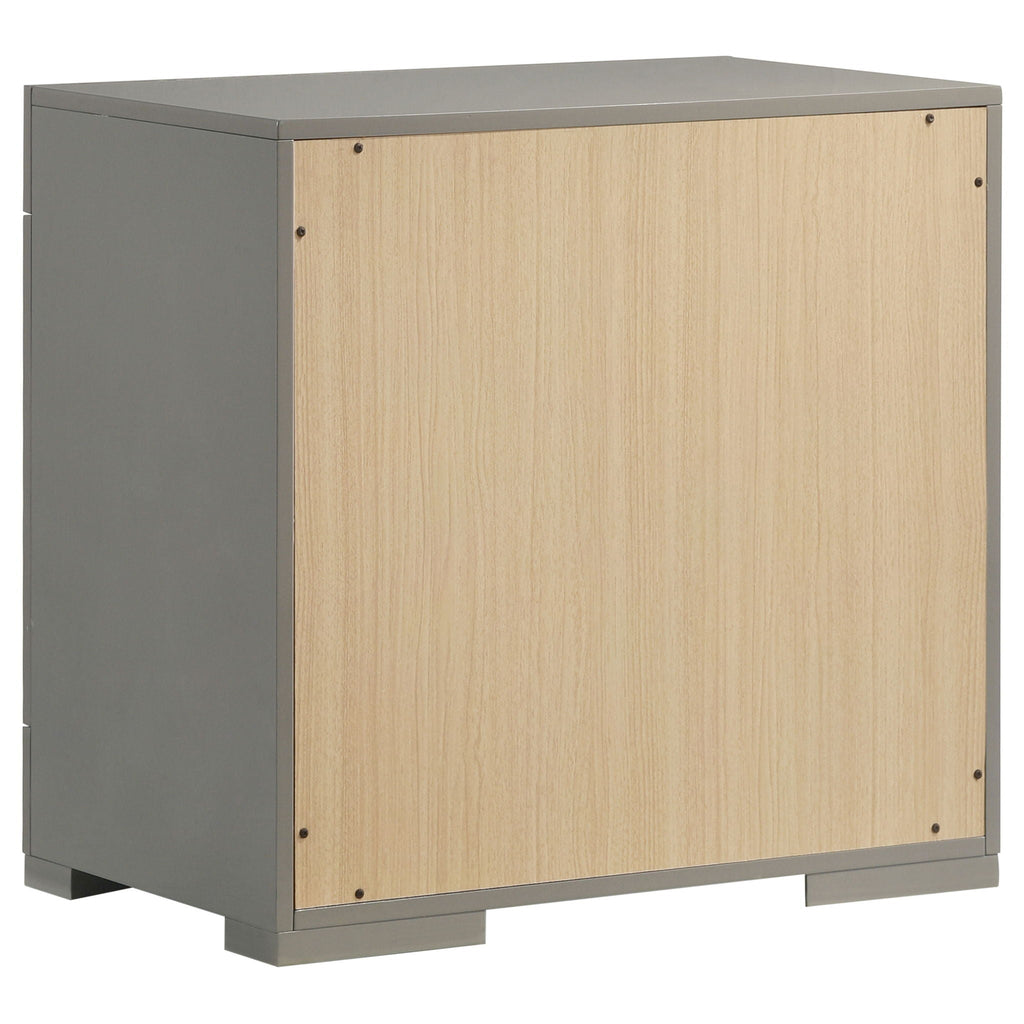 Pierce - 4 Piece Bedroom Set With LED Lighting