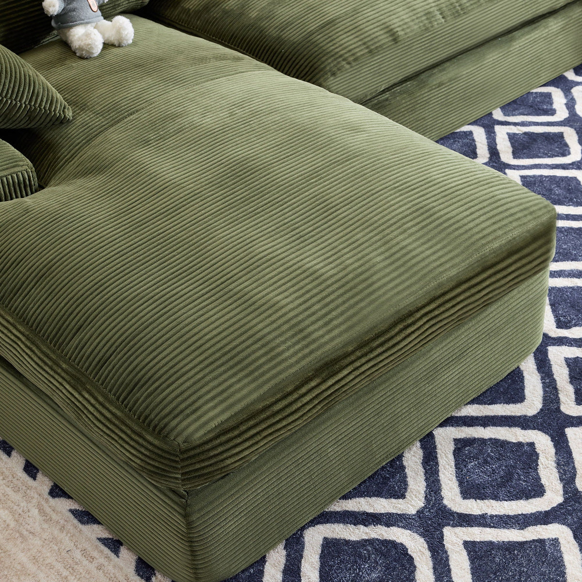 Compressed Sofa With 3 Back Cushions, 2 Throw Pillows