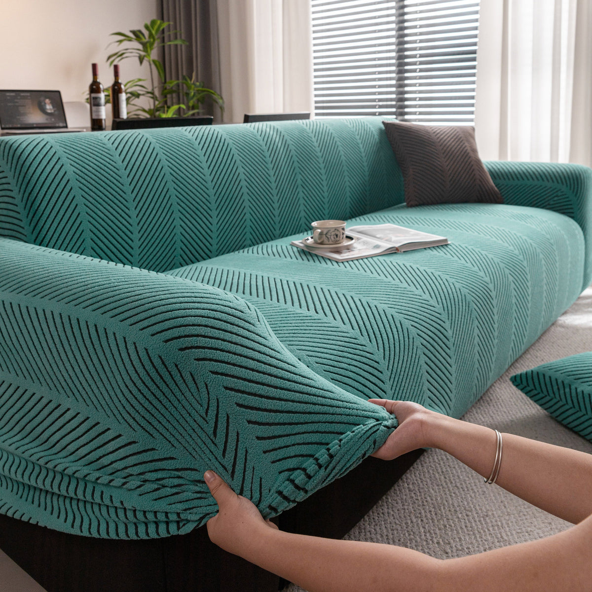 High Stretch Chevron Sofa Cover, Soft Washable Textured Jacquard Slipcover for Couch