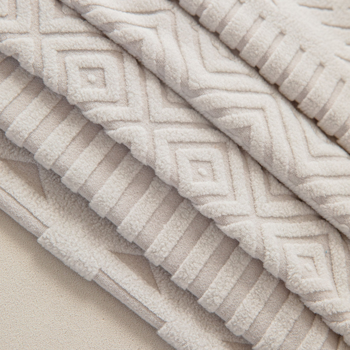 High Stretch Embossed Geometric Slipcover for Couch, Cozy Plush Fleece Couch Cover