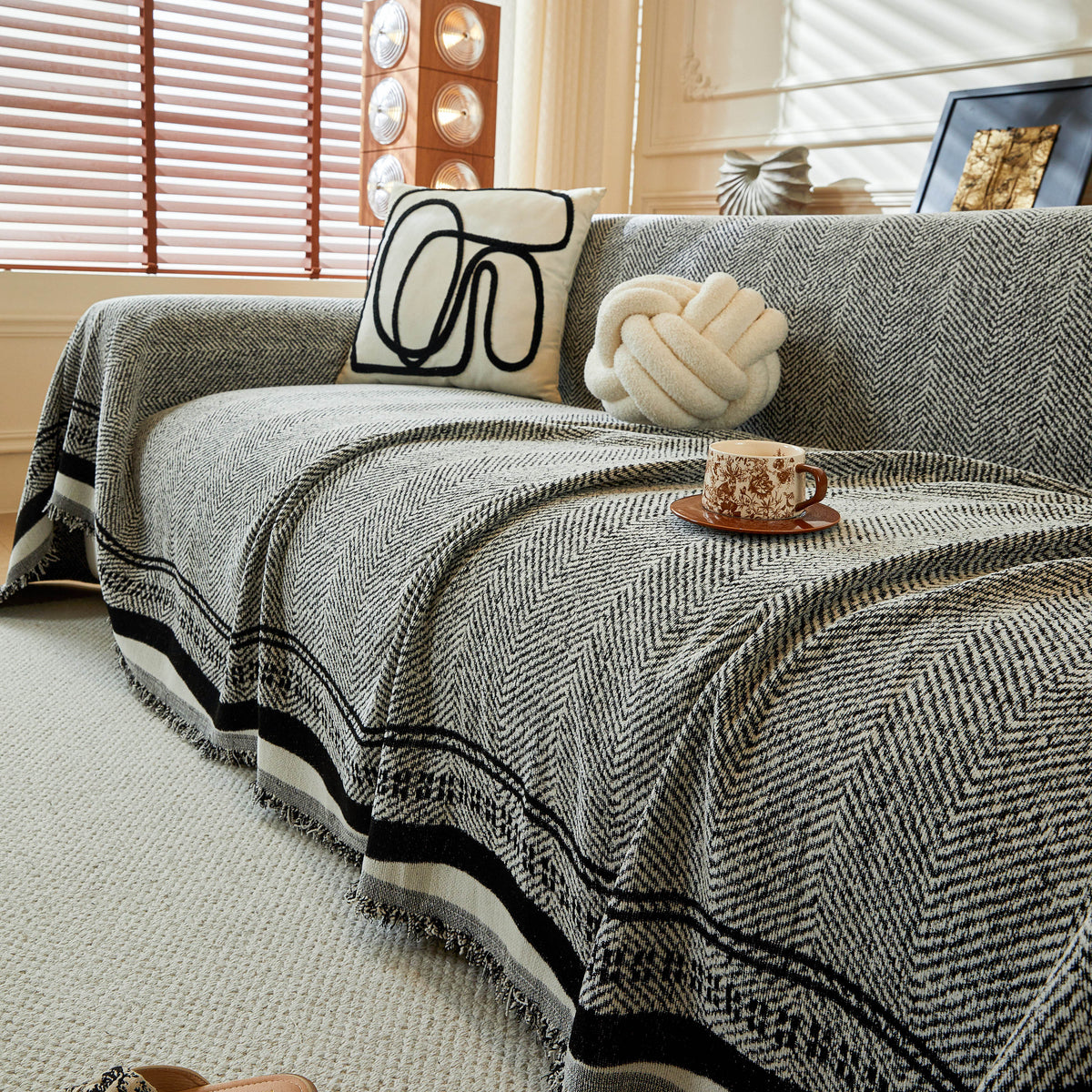 Reversible Herringbone Sofa Cover, 2-in-1 Classic British Throw Blanket for Couch