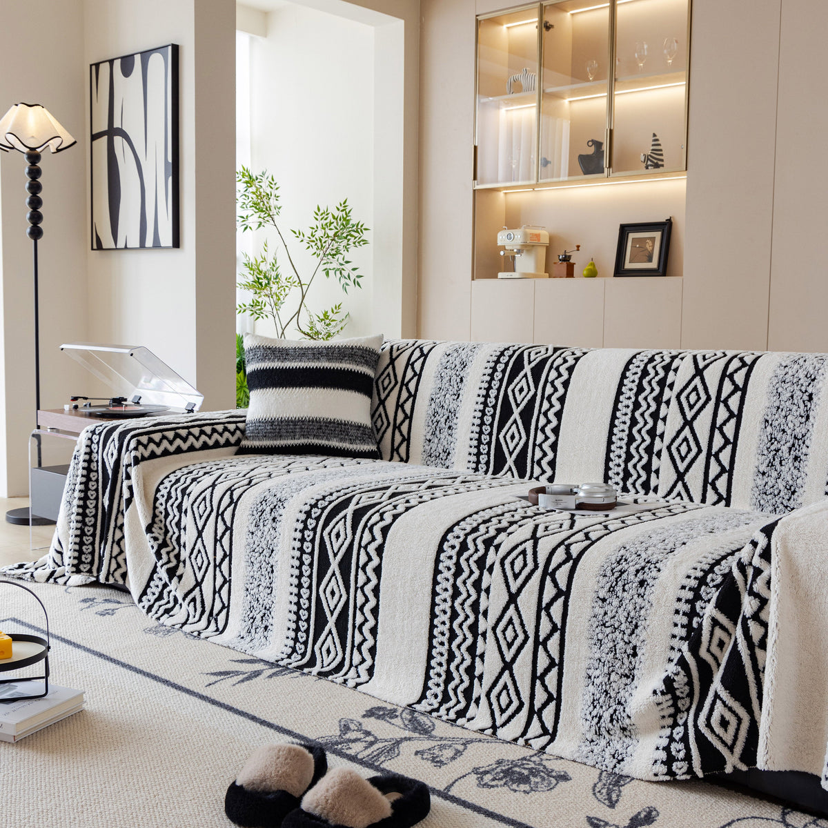 Bohemian Tufted Sofa Cover, Plush Fleece Throw Blanket with 3D Woven Aztec Stripes