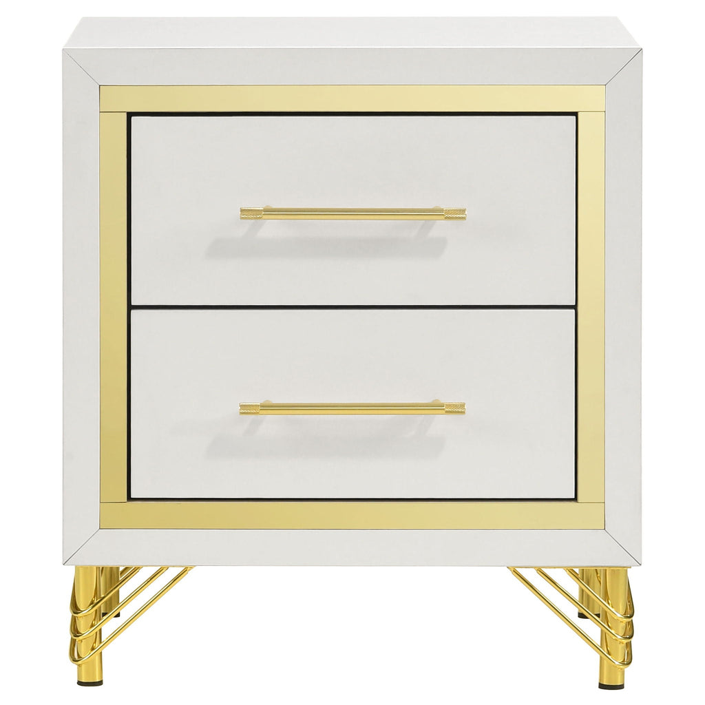 Malcolm - Bedroom Set With Wingback Design