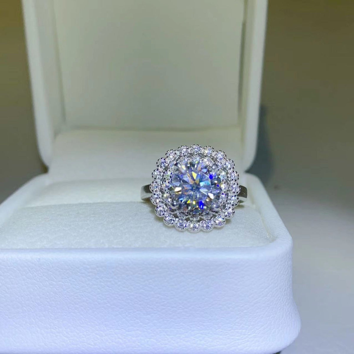 2 Carat Brilliant Round Cut Sparkala™ Pure Sterling Silver Ring