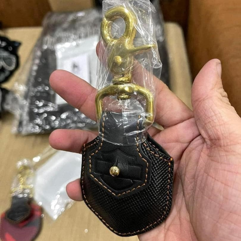 Magnetic Key Leather Case