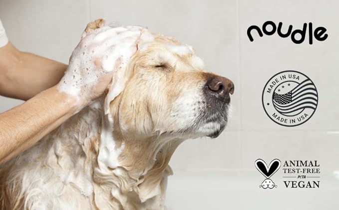 Pets - Gift Set with Travel Bag and Scrubber, Moisturizing and Gentle All Natural pet Shampoos with Aloe and Oatmeal