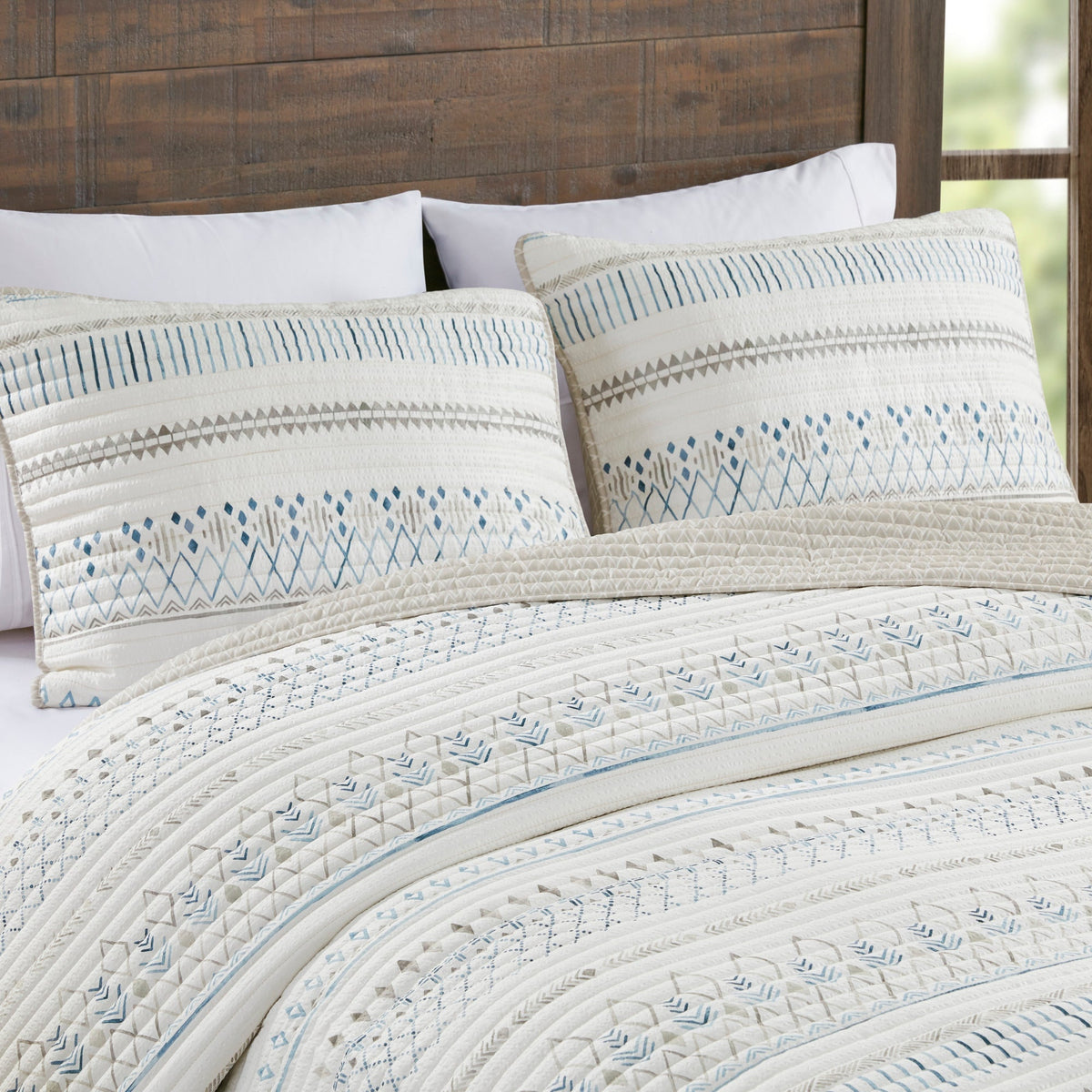 3 Piece Seersucker Quilt Set Taupe Blue King Cal King