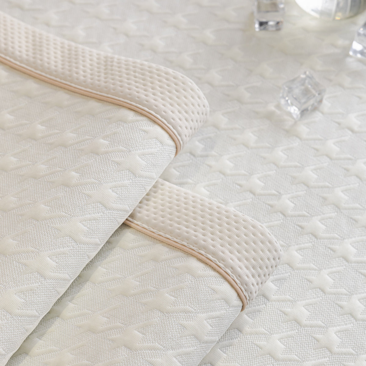 Houndstooth Ice Silk Breathable Sofa Cover, Modern Non-Slip Summer Couch Protector