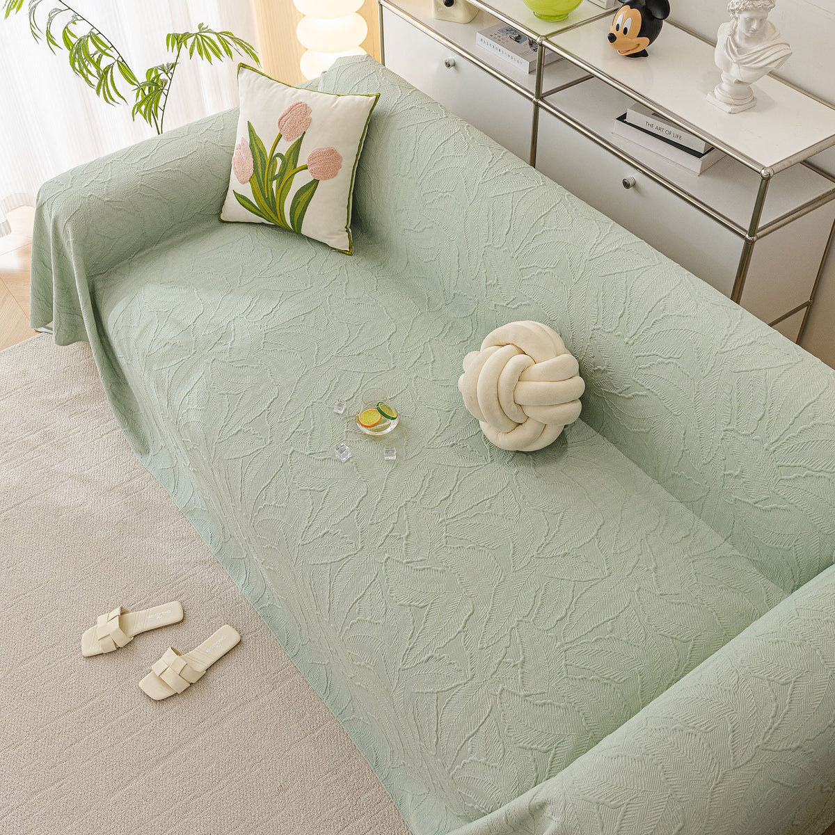 Durable Cooling Couch Cover for Dogs Textured Chic Leaf Summer Throw Cover Blanket