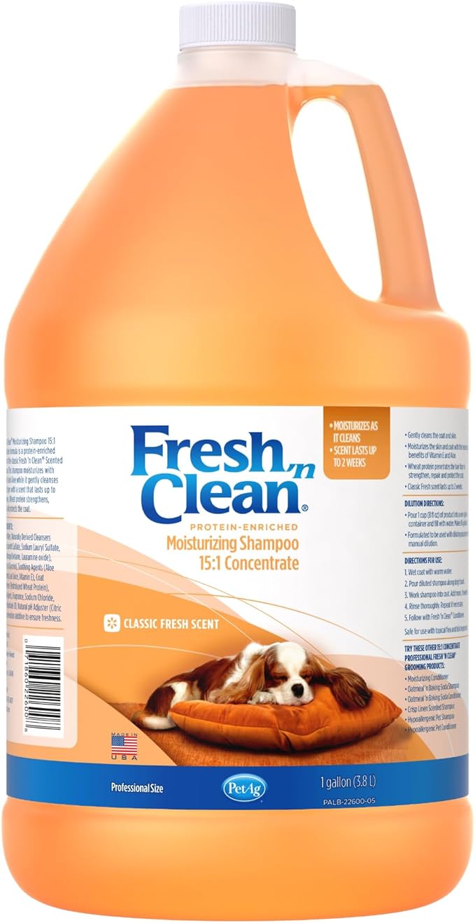 PetAg Fresh ’n Clean Moisturizing Shampoo, Classic Fresh Scent (15:1 Concentrate) - 1 Gallon - Moisturizes with Vitamin E & Aloe Vera - Strengthens & Repairs Coats - Soap Free