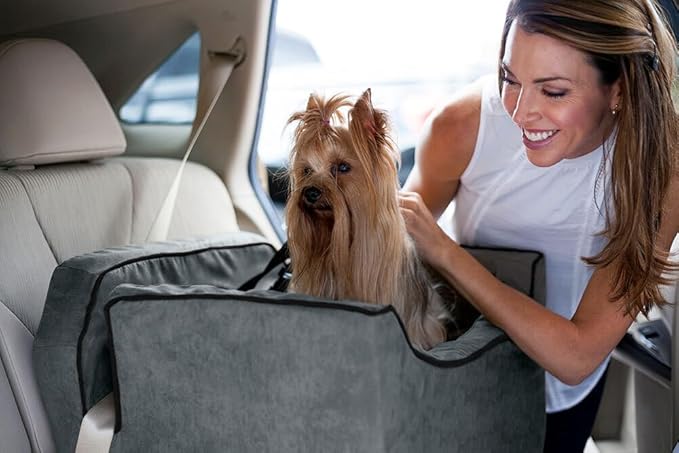 Snoozer Lookout I Dog Car Seat - Small Dog & Puppy Car Seat, Booster Bed for Small & Medium Size Pets up to 25 Lbs, Elevated, Washable - Medium