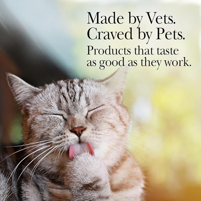 Nutri-Vet Hairball Paw Gel, Cat Hairball Remedy, Kitten Supplies, Hair Ball Relief for Cats, Fur Ball Remedy, Soybean & Coconut Oil, Chicken Flavor, 3 oz, Packaging May Vary