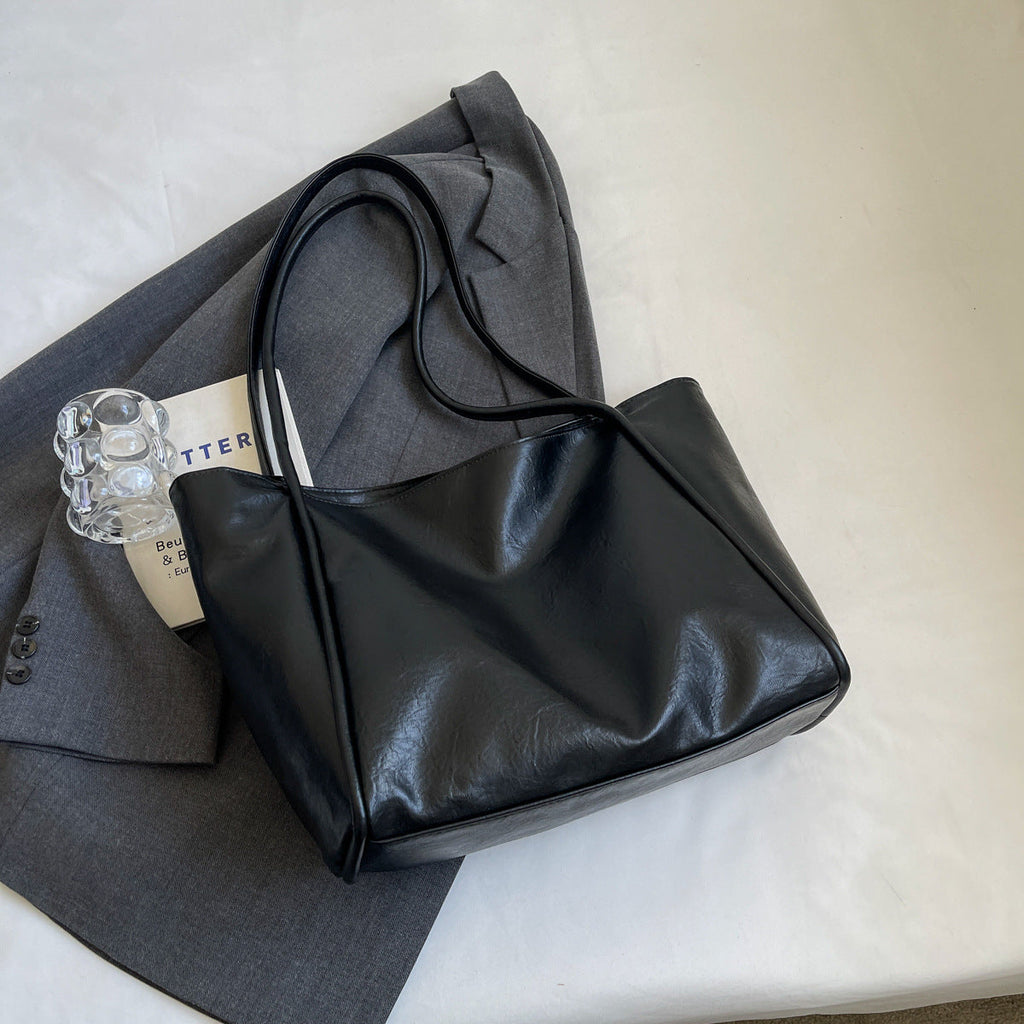Soft Leather Shoulder Bag Large Capacity Commuter Totes Shopping Travel Bags For Women