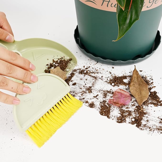 Small Broom and Dustpan Set,mini Compact Portable, for Home, Sofas, Kitchen countertops, Storage Shelves, Office desks, bathrooms, and pet Areas (Green)
