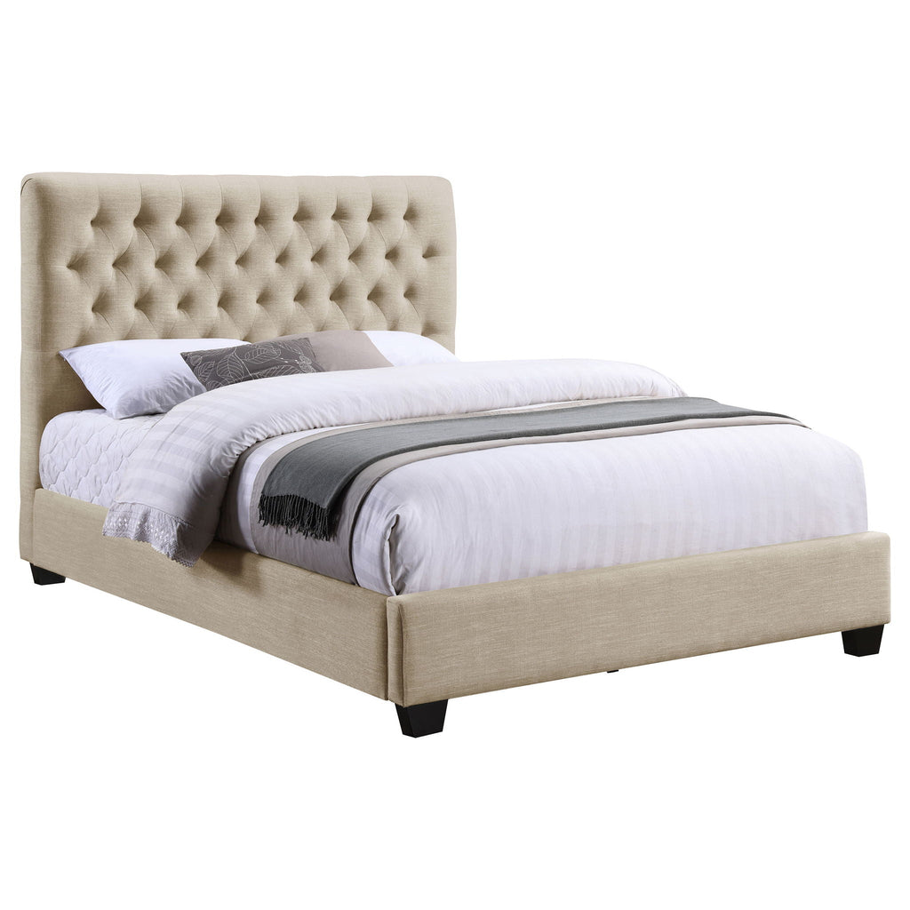 Saintes - Tufted Upholstered Wingback Bed