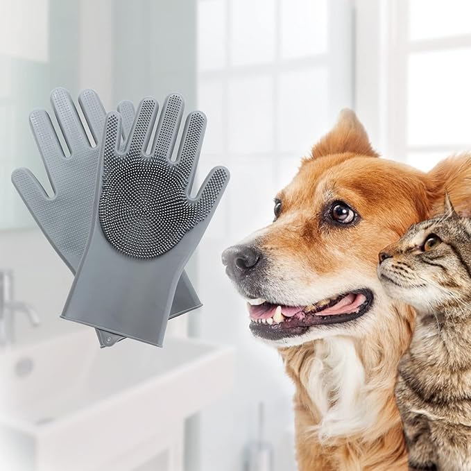 Pet Grooming Gloves - Gentle Dog Bathing Shampoo Brush - Massage Mitt with Enhanced Five Finger Design - Efficient Deshedding Glove for Dogs, Cats, Rabbits and Horses - 1 Pack