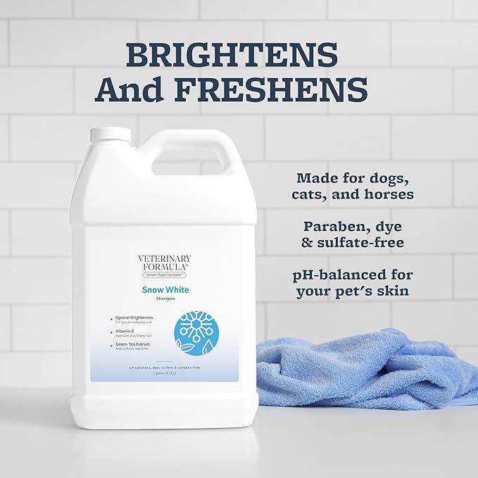 Veterinary Formula Smart Coat Complex Snow White Shampoo for Dogs and Cats, 128 Fl oz / 1 Gal – Gently Remove Stains & Yellowing Without Bleach/Peroxide – Cleans, Deodorizes & Brightens White Coats