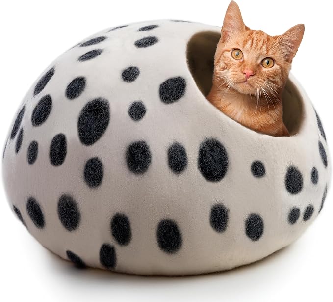 Large Wool Cat Bed Cave - Extra Warm Kitty Beds Handcrafted Kitten Caves Bed for Indoor Cats - Eco-Friendly Felt, Foldable Cat Hidewawy Covered Cat House Pod
