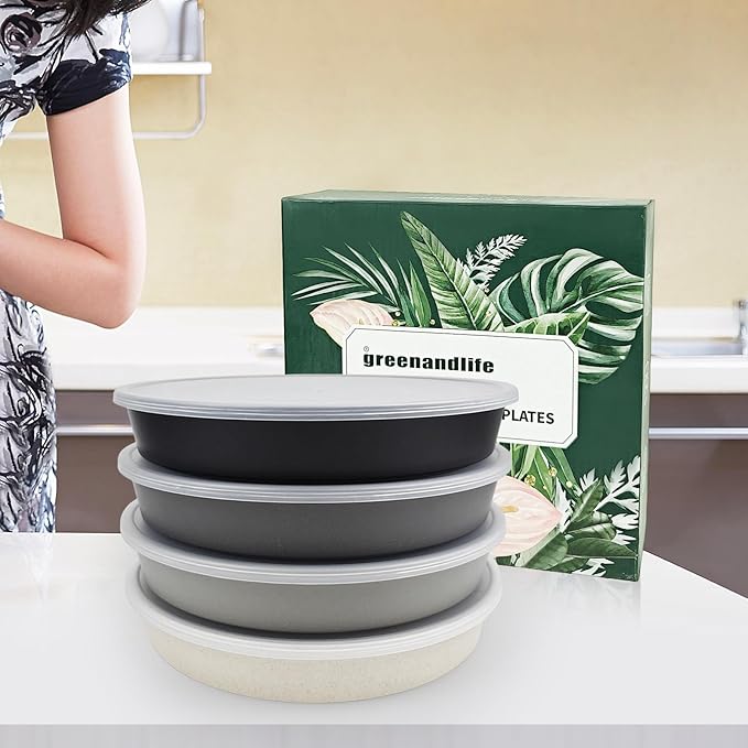 greenandlife 9 Inch 4PCS Divided Plates with Lids, Portion Control Plates for Kids Adults, Dishwasher Microwave Safe Compartment Plate, Unbreakable Lightweight Reusable Wheat Straw Plate, Grey Black