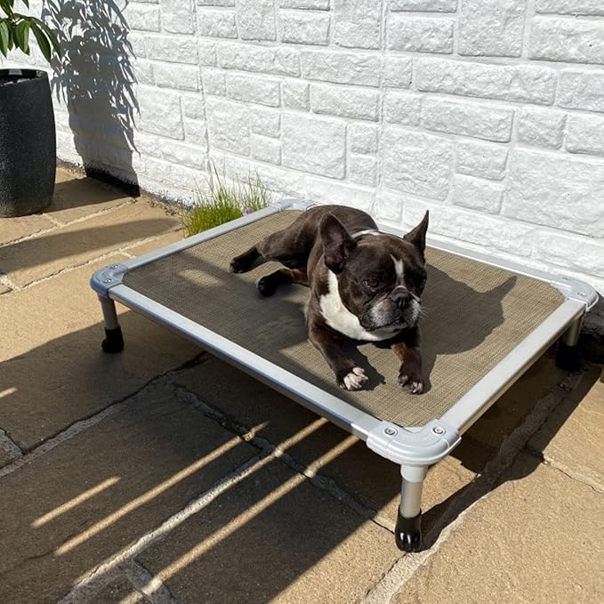 Veehoo Chew Proof Elevated Dog Bed - Cooling Raised Pet Cot - Silver Aluminum Frame and Durable Textilene Mesh Fabric, Unique Designed No-Slip Feet for Indoor or Outdoor Use, Beige Coffee, Medium