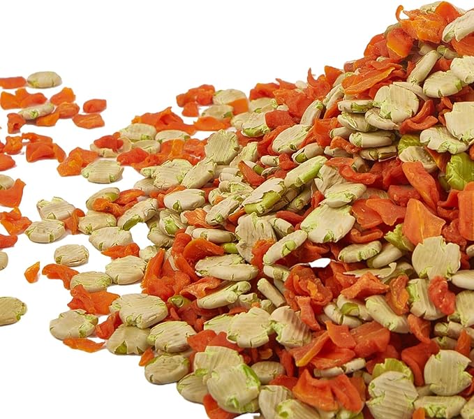 Rabbit Food - Carrot and Pea Flakes, Suitable Snacks for Rabbits, Chinchillas, Guinea Pigs, Hamsters and Other Small Herbivores (1.5 lb (Pack of 1))