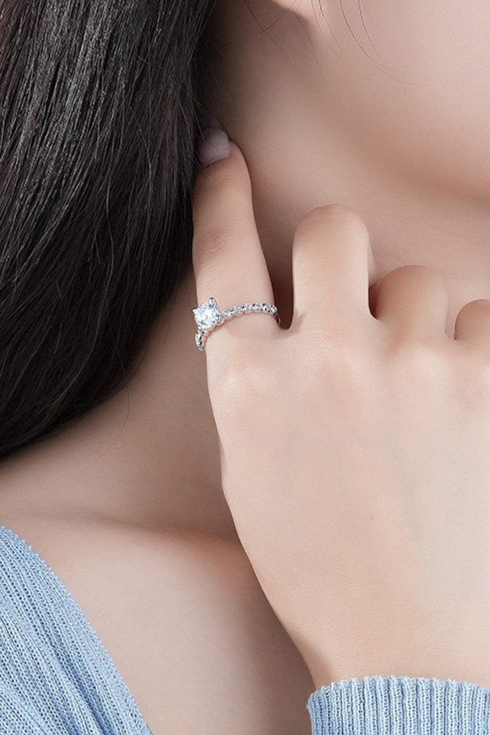 Classic 4-Prong Brilliant Round Cut Sparkala™ Ring