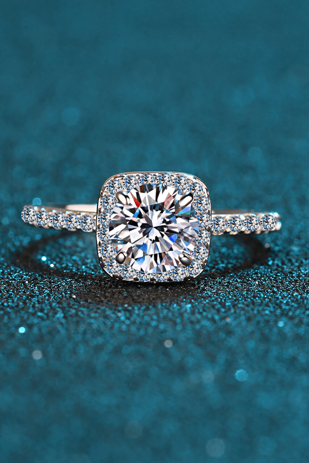 Square Cushion-Cut Sparkala™ Ring