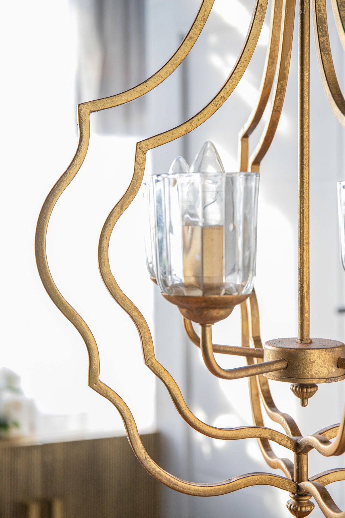 4 Light Metal Chandelier, Hanging Light Fixture With Adjustable Chain For Kitchen, Bulb Not Included - Gold