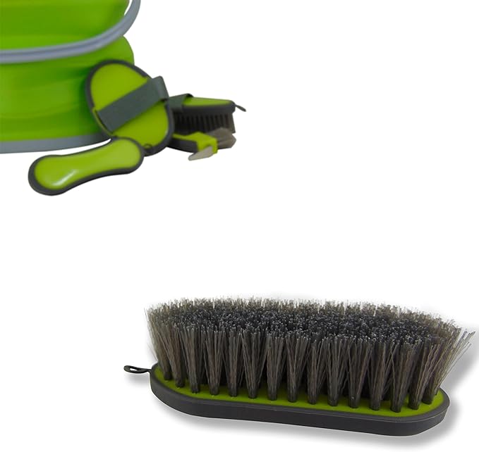 Collapsible Grooming Kit 10 Liter Bucket and 5 Grooming Tools - By Southwestern Equine (Lime Green)