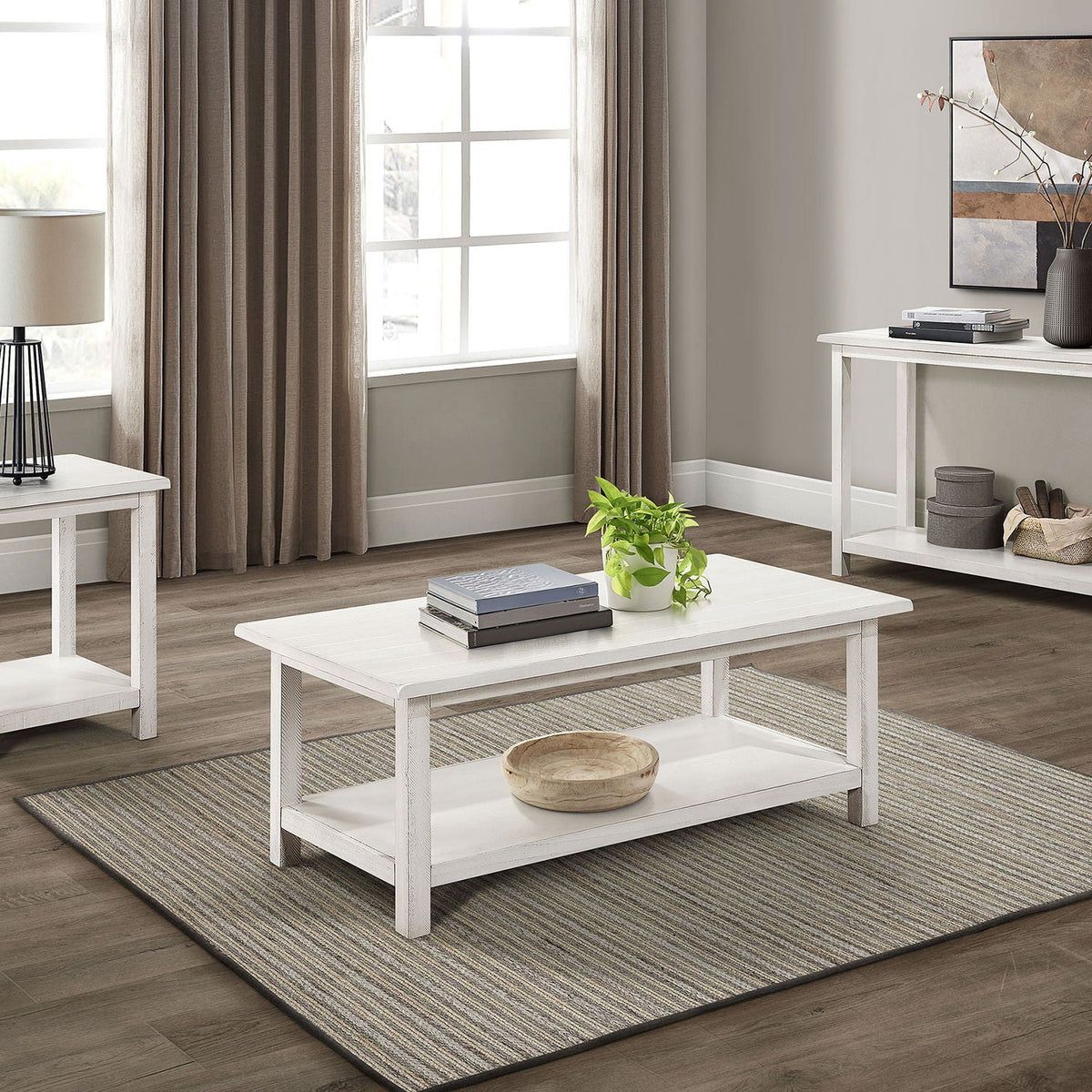 Castleton - Table