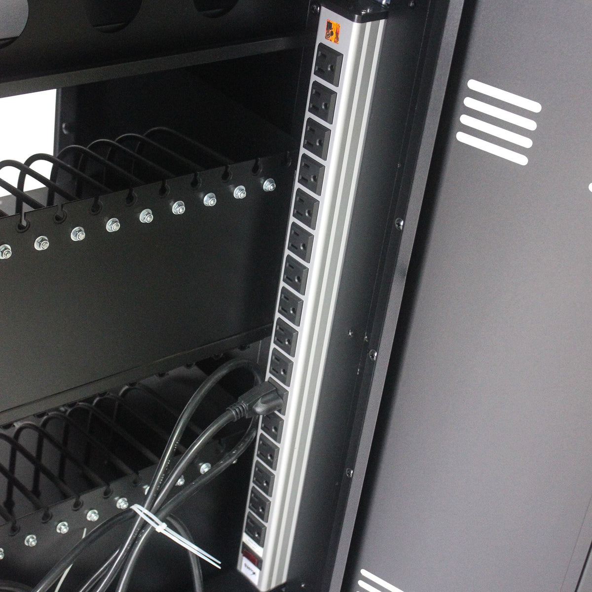 Mobile Charging Cart For Tablets Laptops 35, Device Capacity Matt Metal