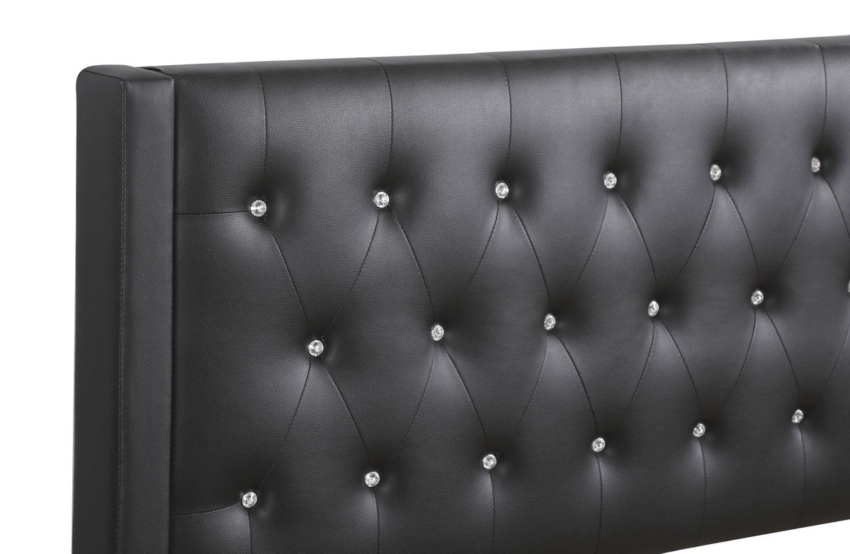 Stylish Bed For Spacious Rooms Contemporary