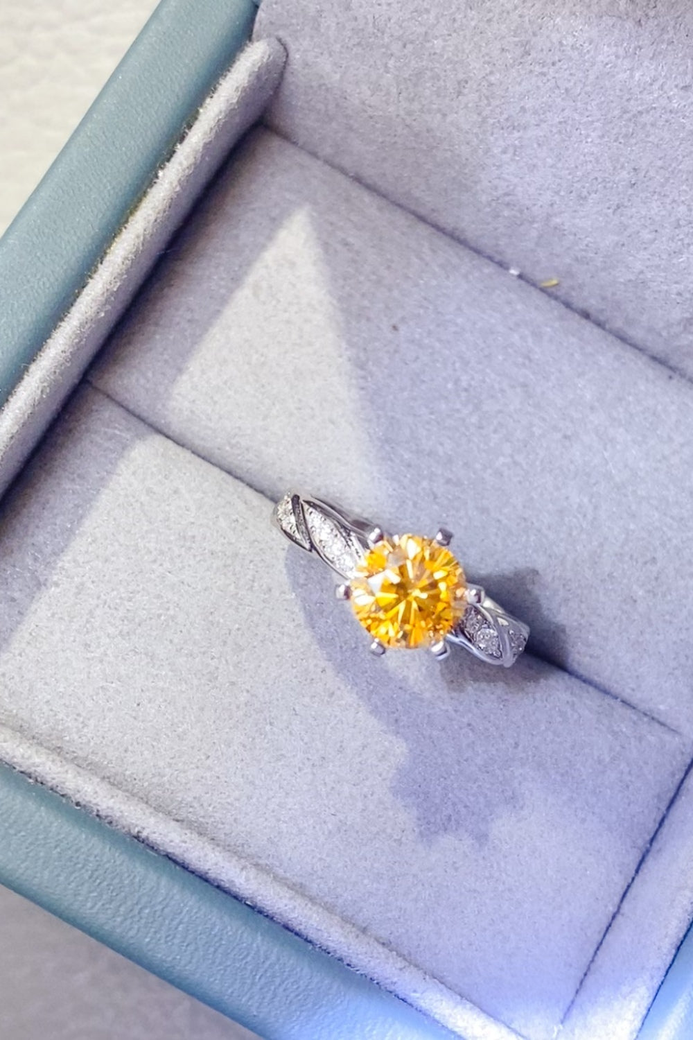 2 Carat Yellow Brilliant Round Cut Sparkala™ Pure Sterling Silver Ring