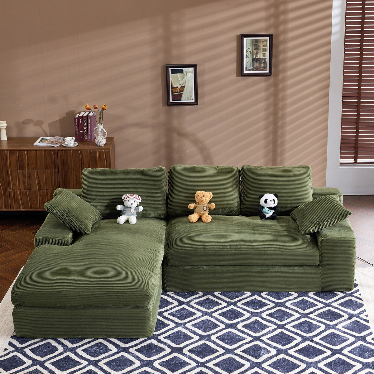 Compressed Sofa With 3 Back Cushions, 2 Throw Pillows